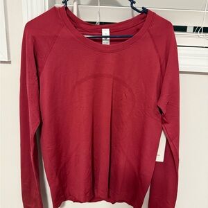 Lululemon women swiftly tech long sleeve 2.0 Race size 12